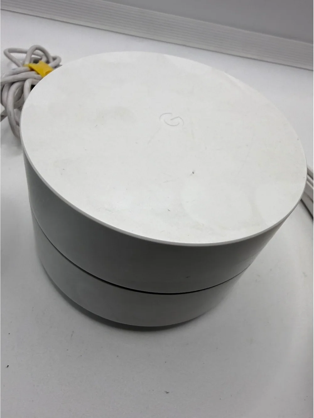 Google gj2cq  Wifi Router with Power Adapter and Ethernet Cable